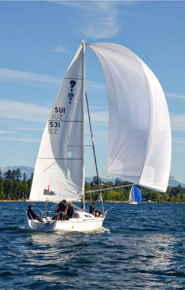 Régate Lac Léman ZigZag école de voile Genève